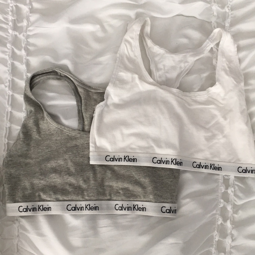 Calvin Klein Bralette size Small grey & white